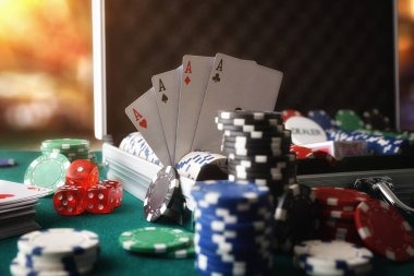 capung togel mobile app interface showing live football markets and payment options